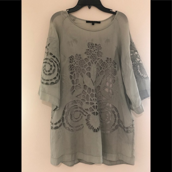 Mini dress - Picture 2 of 3